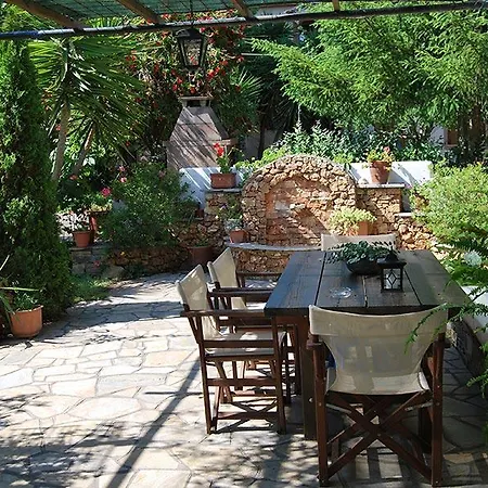 Πανσιόν Katerina Πλατανιάς